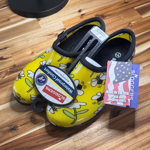 NWT Sloggers Yellow Floral Bumblebee Gardening Waterproof Boot | made in USA - Picture 1 of 6